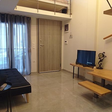 Minimal Two-Floor Apartment Tessalónica Exterior foto